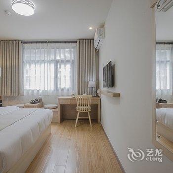 成都百薇主题酒店酒店提供图片