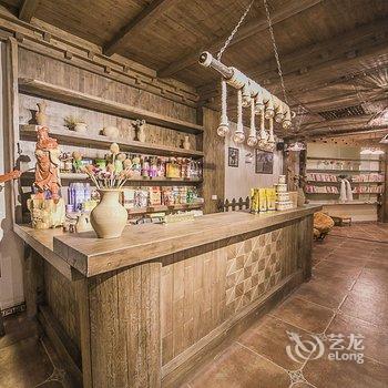 香格里拉十月微城客栈酒店提供图片