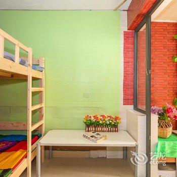 重庆悠悠千寻空中江景青年旅舍洪崖洞店酒店提供图片