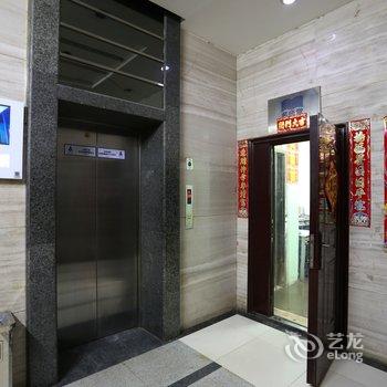 西安卡乐时尚假日酒店(赛高国际地铁站店)酒店提供图片
