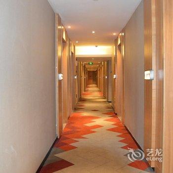 柏曼酒店(广州天河体育中心林和西地铁站店)酒店提供图片