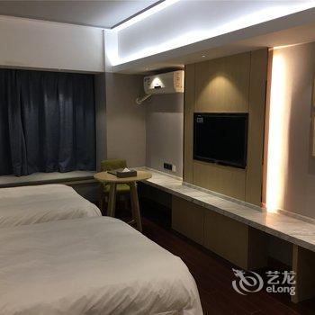 武汉威玖国际酒店(楚河汉街万达店)酒店提供图片