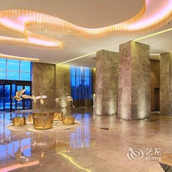 桔子水晶酒店(泰安天颐湖店)酒店提供图片