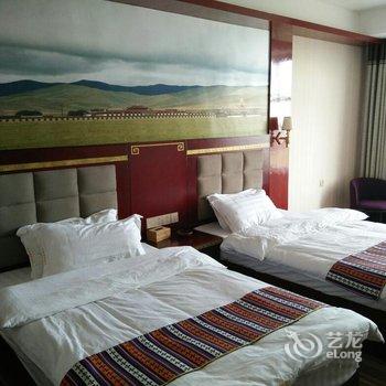 青海湖天路藏式酒店用户上传图片