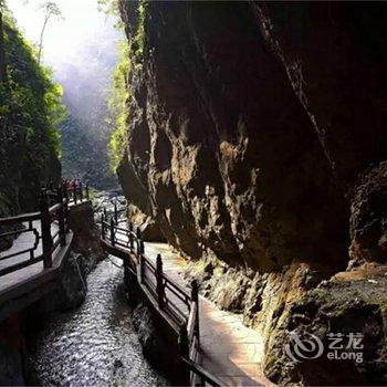 峨眉山龙鑫舫静雅居精品酒店酒店提供图片