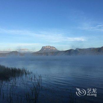 丽江泸沽湖春墅湖景客栈酒店提供图片