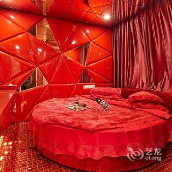 万爱情侣主题酒店(昆明汇都店)酒店提供图片