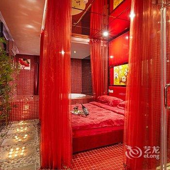 万爱情侣主题酒店(昆明汇都店)酒店提供图片