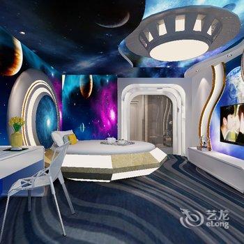 西安钟楼浅时光情侣情趣主题酒店(通化门地铁站店)酒店提供图片