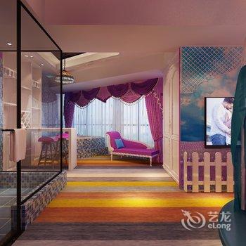 西安钟楼浅时光情侣情趣主题酒店(通化门地铁站店)酒店提供图片