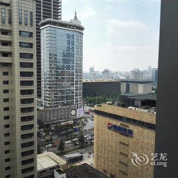速8酒店(成都春熙天府广场地铁站店)酒店提供图片