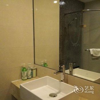 速8酒店(成都春熙天府广场地铁站店)酒店提供图片
