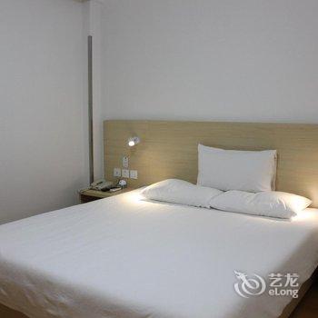 如家快捷酒店(威海青岛中路派柏-云店)酒店提供图片