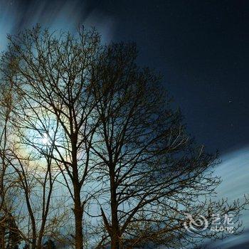 香格里拉腊浪拉措牧场客房酒店提供图片