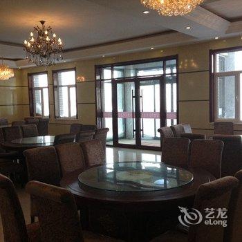 乌兰布统苏木坝上吉祥假日酒店酒店提供图片