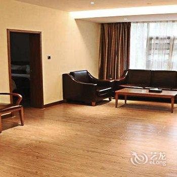 喆啡酒店(广州火车站三元里地铁站店)酒店提供图片
