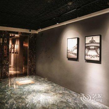喆啡酒店(广州火车站三元里地铁站店)酒店提供图片