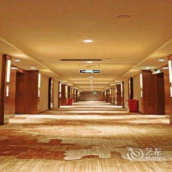 喆啡酒店(广州火车站三元里地铁站店)酒店提供图片