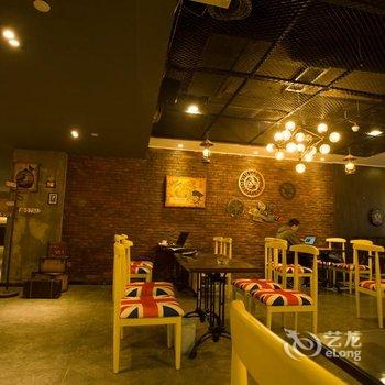 喆啡酒店(成都建设路东郊记忆广场店)酒店提供图片