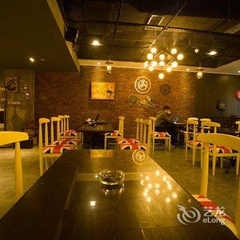 喆啡酒店(成都建设路东郊记忆广场店)酒店提供图片