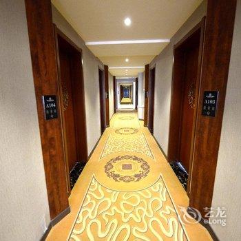 克什克腾旗乌兰布统苏木风行四季酒店酒店提供图片