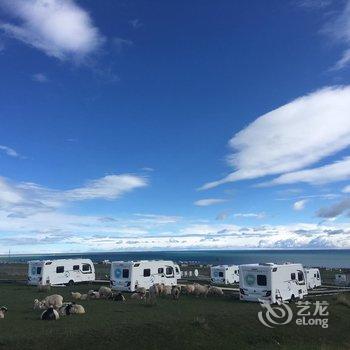 青海湖宽河驿马国际房车露营地(原驿马房车度假酒店)酒店提供图片