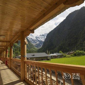 德钦梅里雨崩假日客栈酒店提供图片