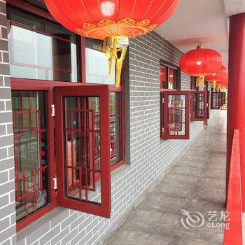 张北桦树山庄酒店提供图片