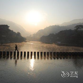 久栖·凤凰幸福乌托邦·古风轻奢民宿酒店提供图片