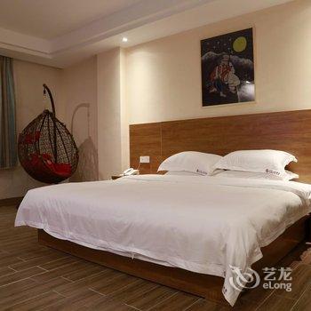 连南三月三主题酒店酒店提供图片