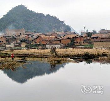 丘北听风客栈酒店提供图片