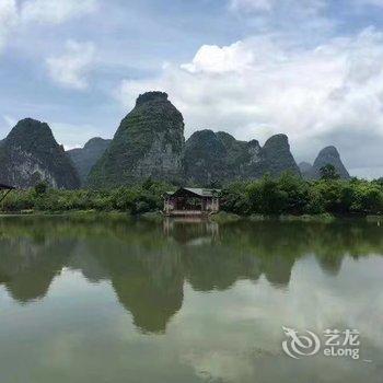 大新花田观景客栈(原黄记农家乐)酒店提供图片