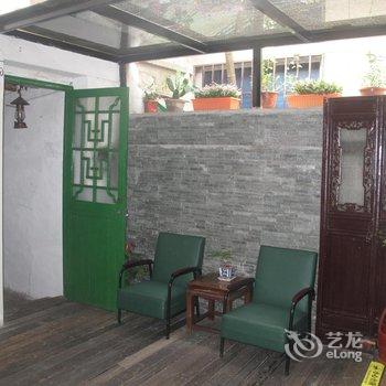昆山日暮里客栈酒店提供图片