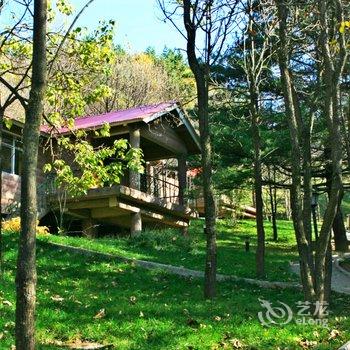 天水小陇山植物园山庄酒店提供图片