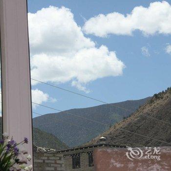 稻城亚丁德吉梅朵藏文化主题酒店酒店提供图片