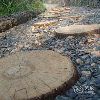 莫干山狮子山庄小村云宿酒店提供图片