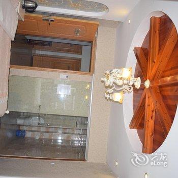 凤凰柳堤水岸客栈酒店提供图片