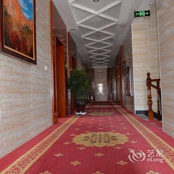 临泽七彩丹霞宇峰山庄酒店提供图片