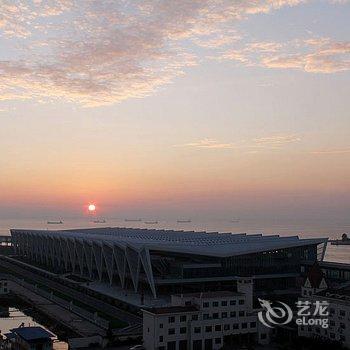 青岛妙義酒店公寓中联自由港湾店酒店提供图片