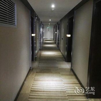 遇家精品酒店公寓(火车东站保利中汇店)酒店提供图片