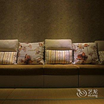 重庆想多了青年旅舍酒店提供图片