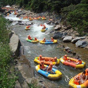 延边黄松蒲林海人家长白山池北区甜馨旅店酒店提供图片