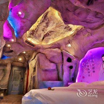 西安天地情情侣(情趣)主题酒店(康复路通化门地铁站店)酒店提供图片