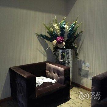 赤峰永业圆梯公寓酒店用户上传图片