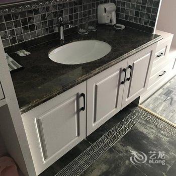 兰州西站乐谷臻品酒店式主题公寓酒店提供图片