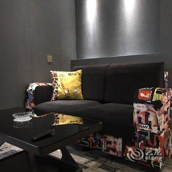 兰州西站乐谷臻品酒店式主题公寓酒店提供图片