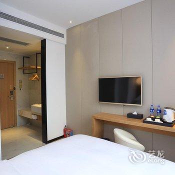 柏曼酒店(广州天河体育中心林和西地铁站店)酒店提供图片