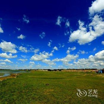 沽源天鹅湖渔乐山庄酒店提供图片