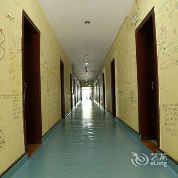 张掖七彩丹霞国际青年旅舍酒店提供图片