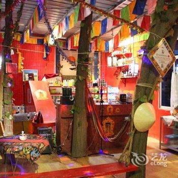 张掖七彩丹霞国际青年旅舍酒店提供图片